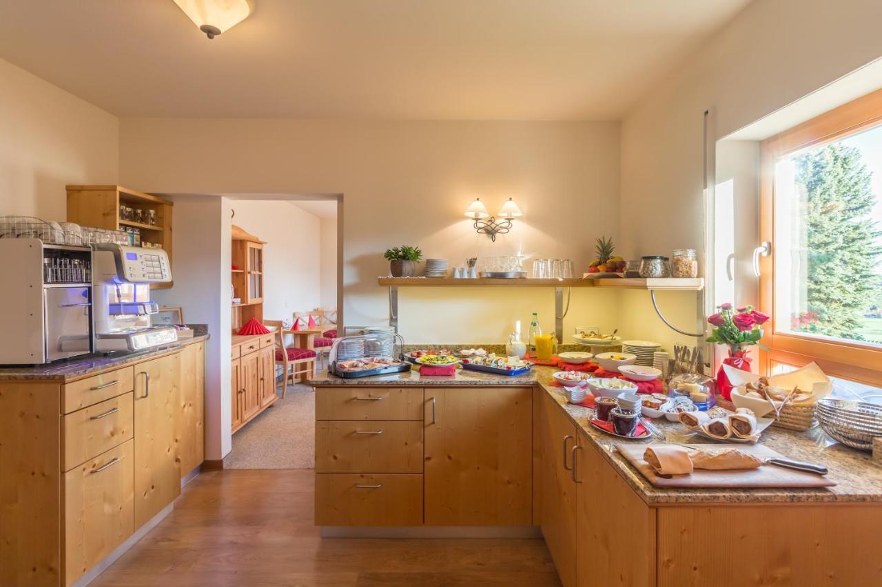 Gaestehaus Burgblick Bisingen Экстерьер фото