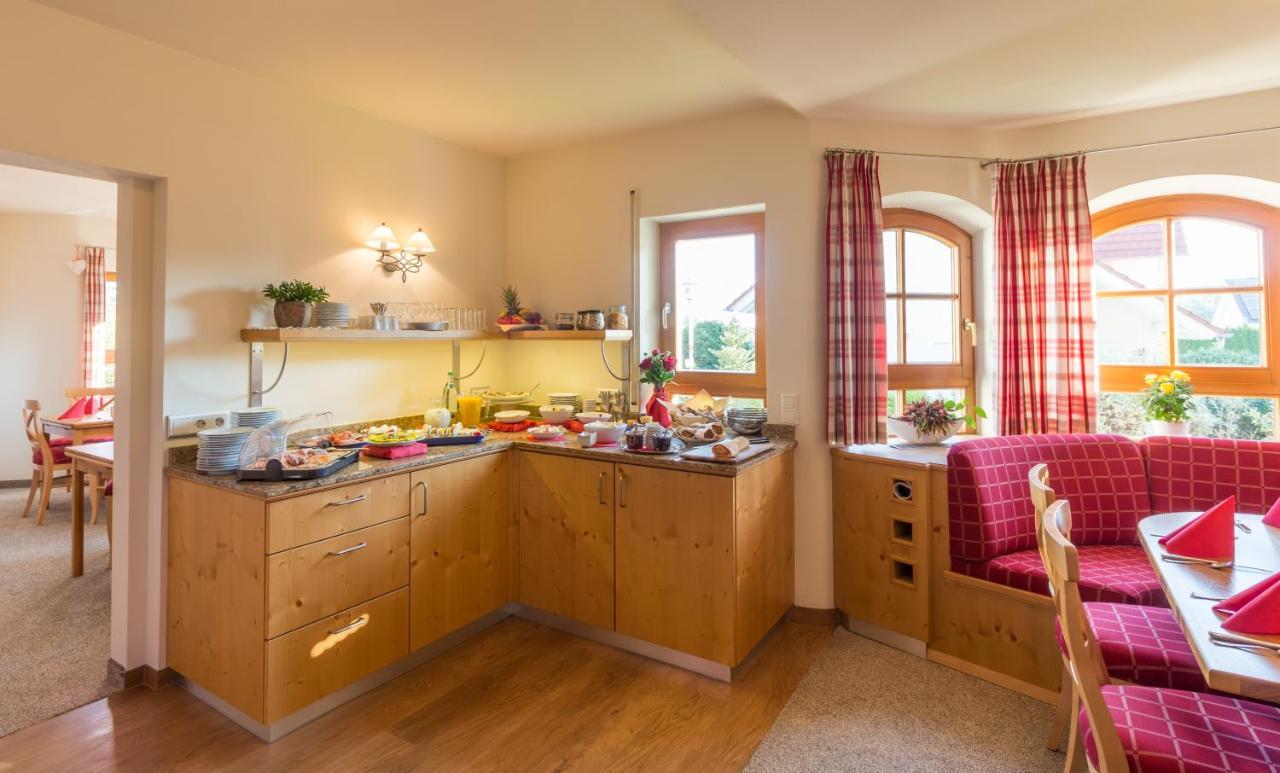 Gaestehaus Burgblick Bisingen Экстерьер фото