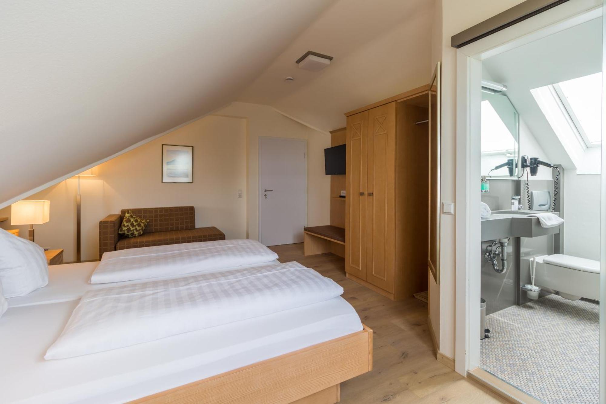 Gaestehaus Burgblick Bisingen Номер фото