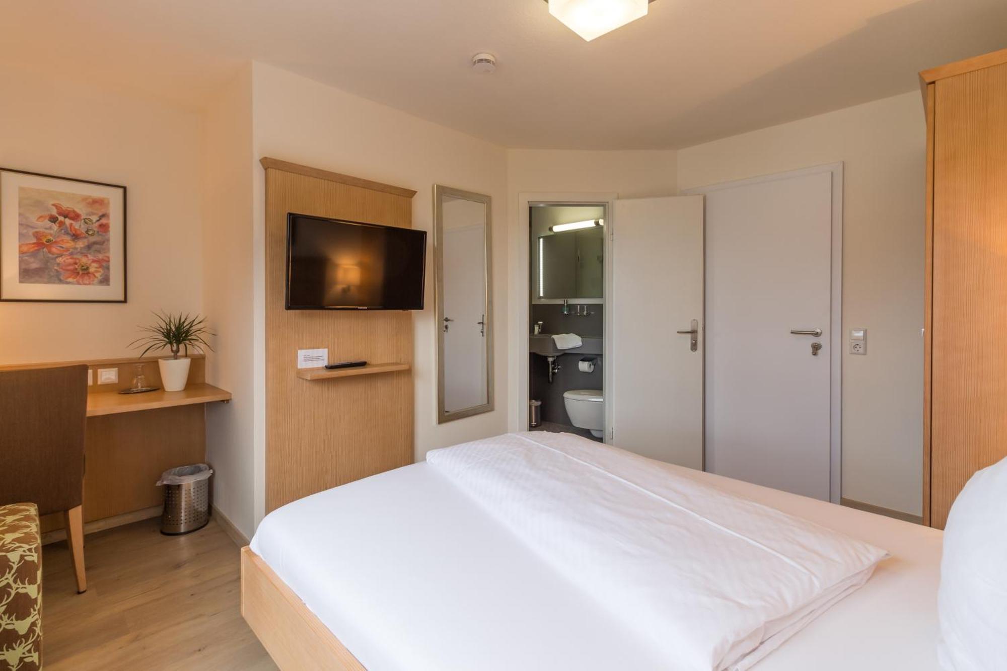 Gaestehaus Burgblick Bisingen Номер фото