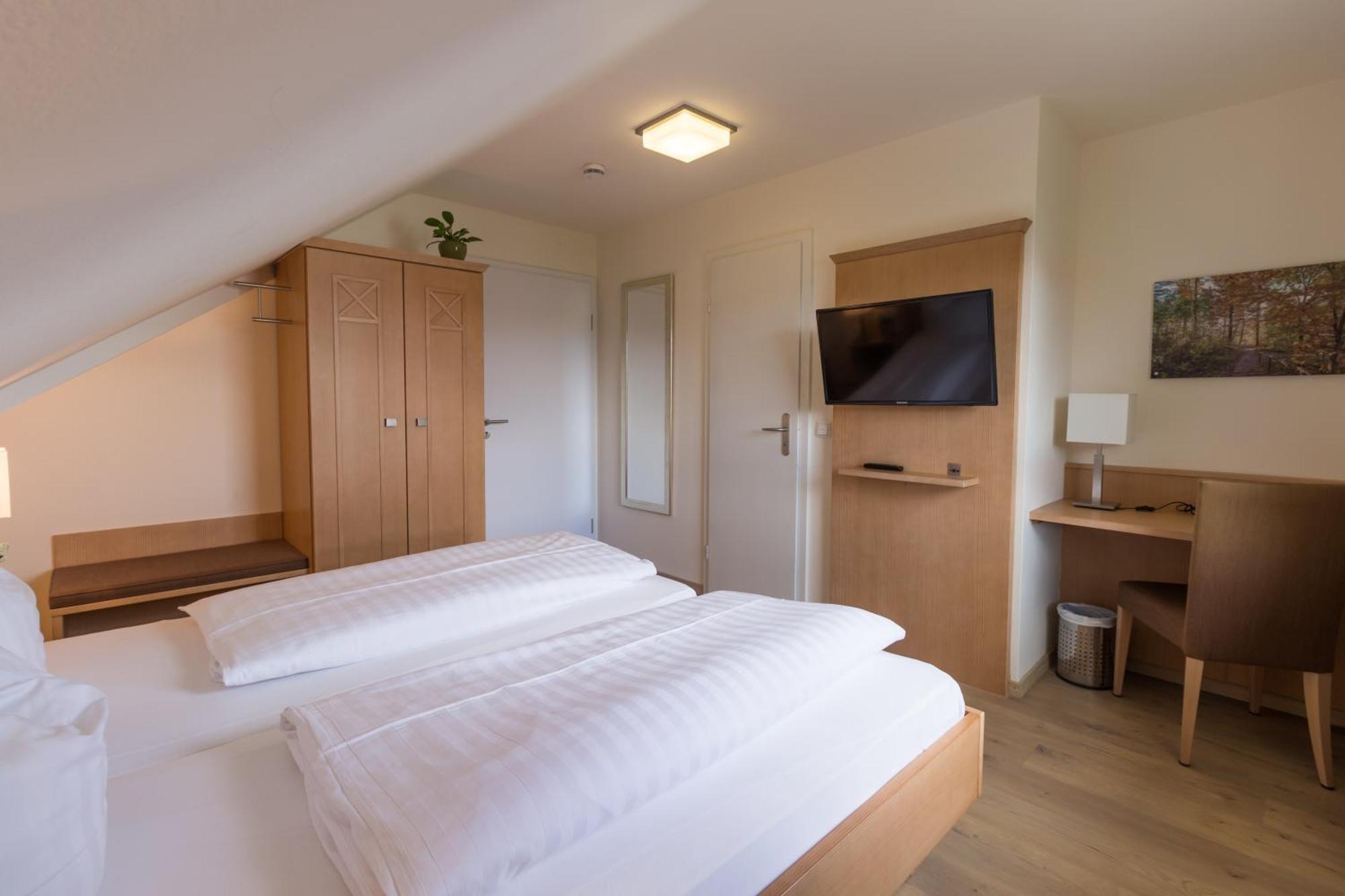 Gaestehaus Burgblick Bisingen Номер фото