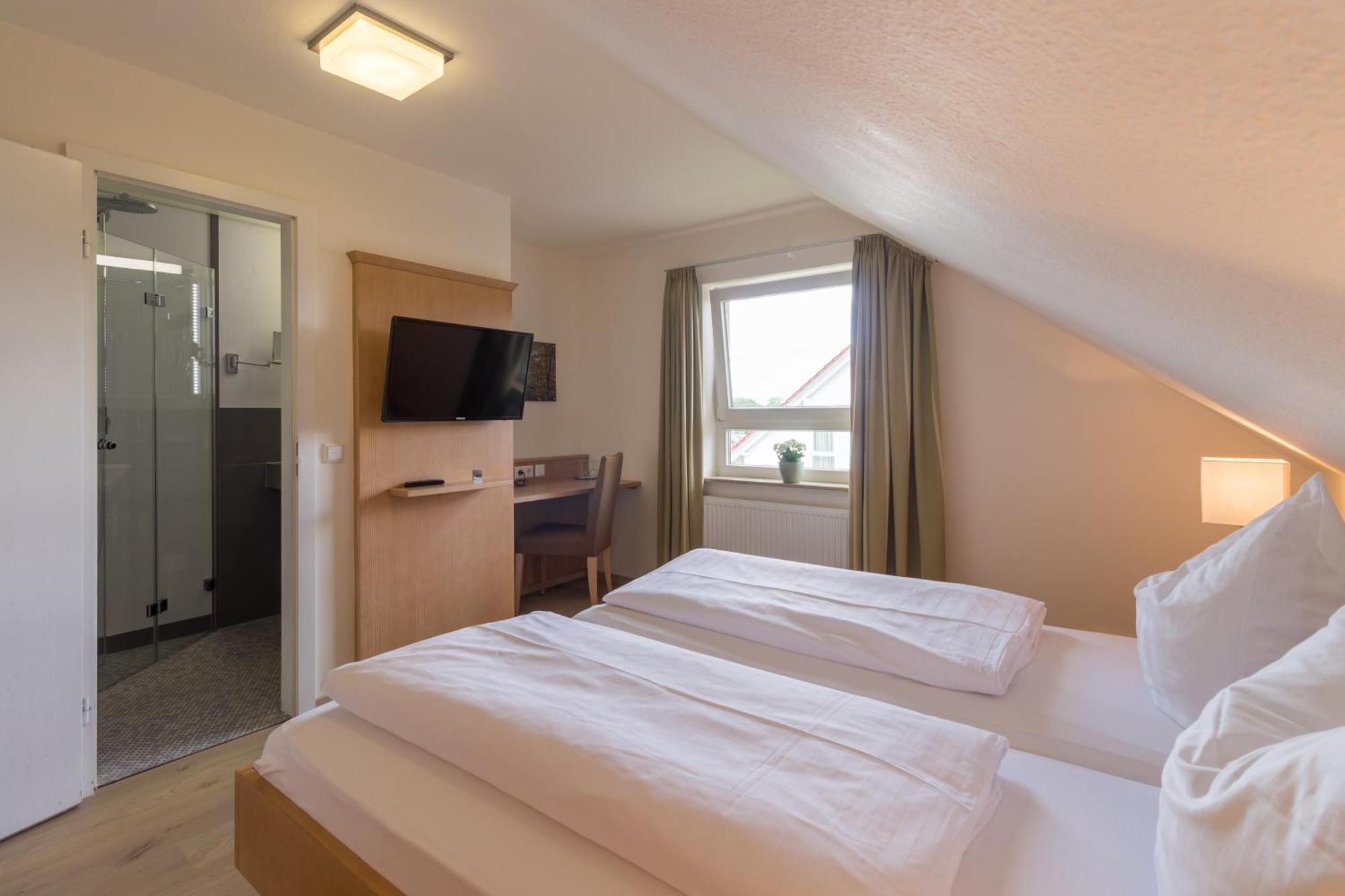 Gaestehaus Burgblick Bisingen Номер фото